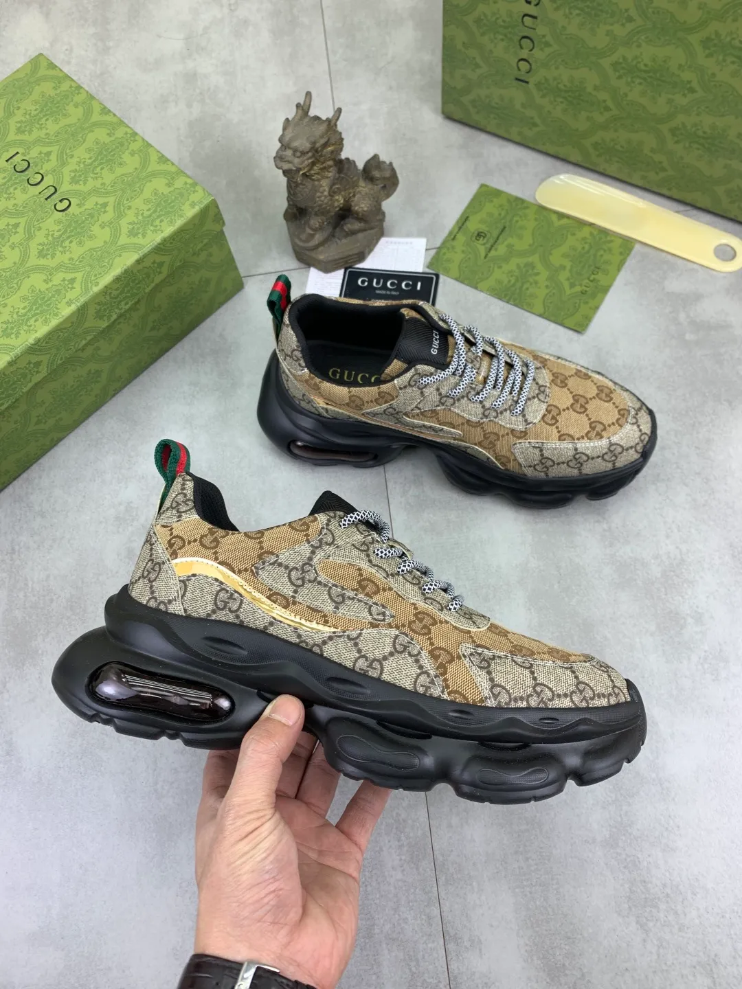 Men's men's shoes 💰P440💰 [New model] (GUCCI) official website's latest 🎁🎁casual and fashionable men's shoes 👟, hot style 💥 style is simple and elegant, exclusive for trendy men. Unique official website's latest brand double G elements Original 👑Gucci decoration, fashionable and generous, the fabric is original frosted calfskin✅Fully imported first-layer pigskin lining, the official website specifies wear-resistant, lightweight original rubber casual outsole, the classic model is taken in real life🎬38-44 4️⃣ colors available